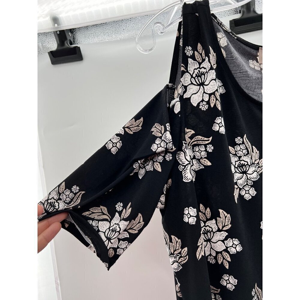 Chico's Women's Cold Shoulder Short Sleeve Floral Shift Dress Size Large - Picture 3 of 9